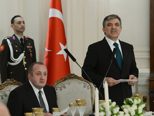 “Türkiye ve Gürcistan Kadim Medeniyetlere Ev Sahipliği Yapmış İki Ülkedir”
